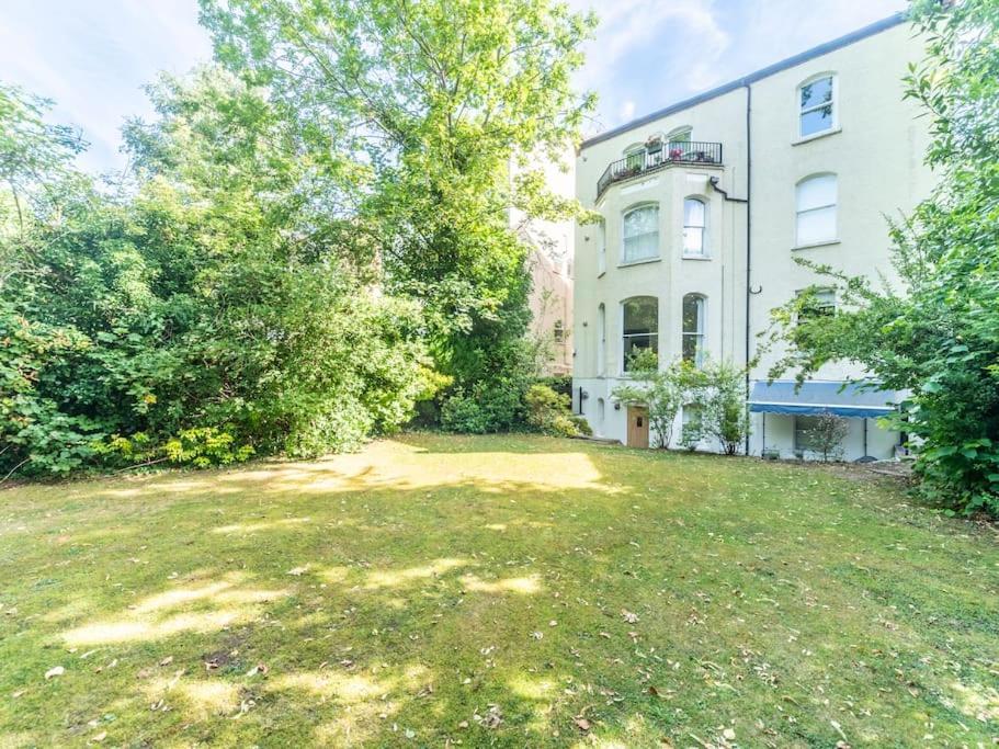 Surbiton Garden Flat Exterior foto